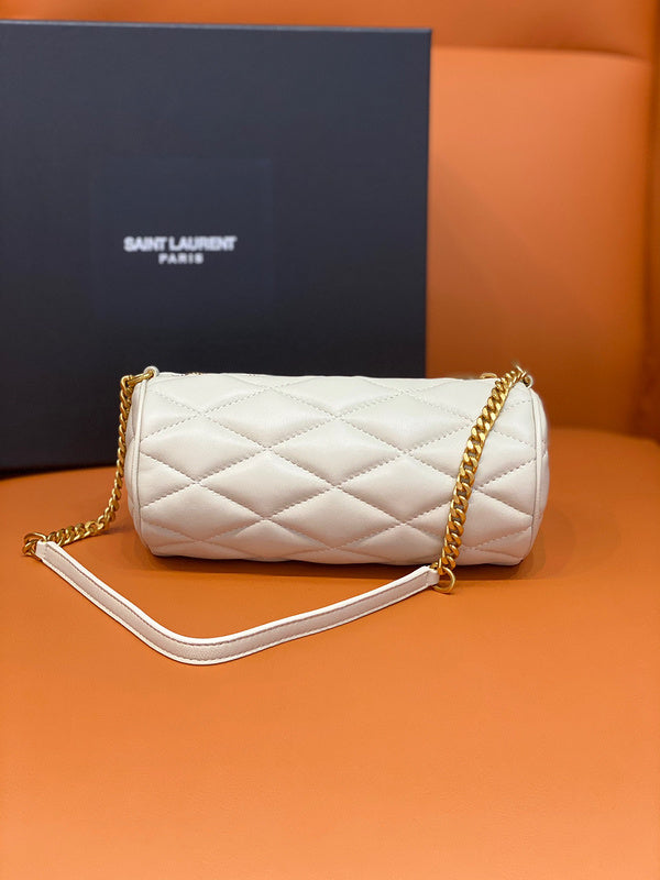 Amelia - YSL Bag - 2091