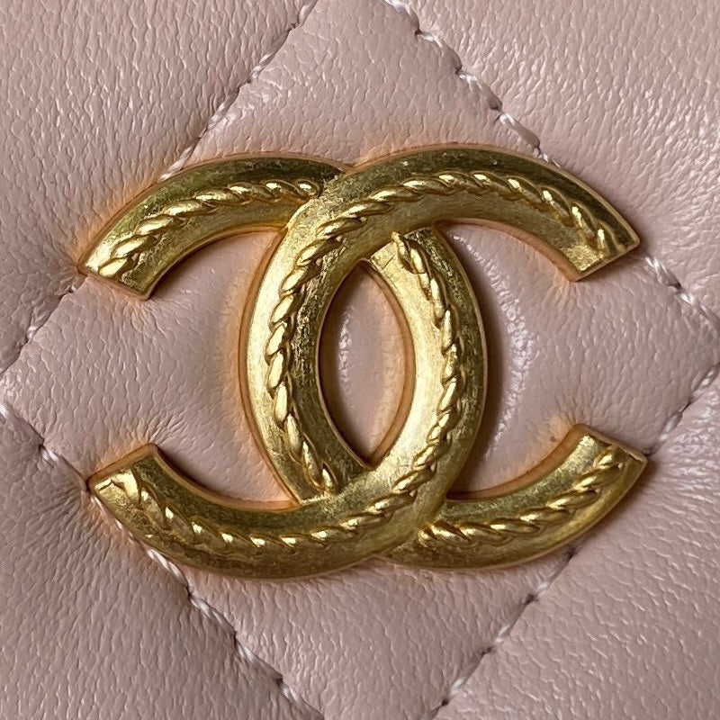 Wellow Bags - Chanel - Bags  - 310