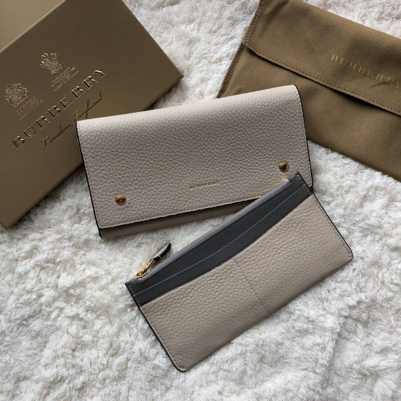 Burberry Bags - Bagsattire   423