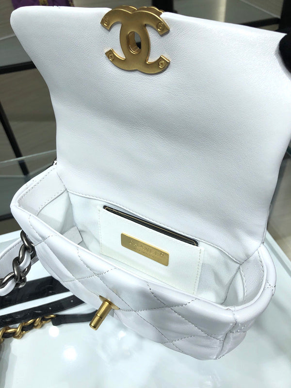 Wellow Bags - Chanel - Bags  - 519