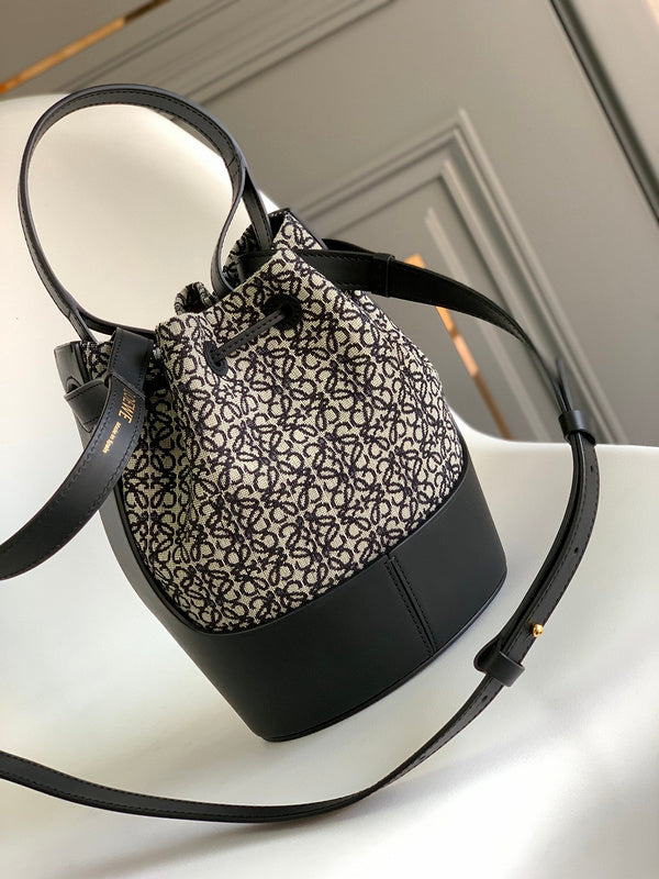 Amelia's Bag Gallery - LWO Bags - 719