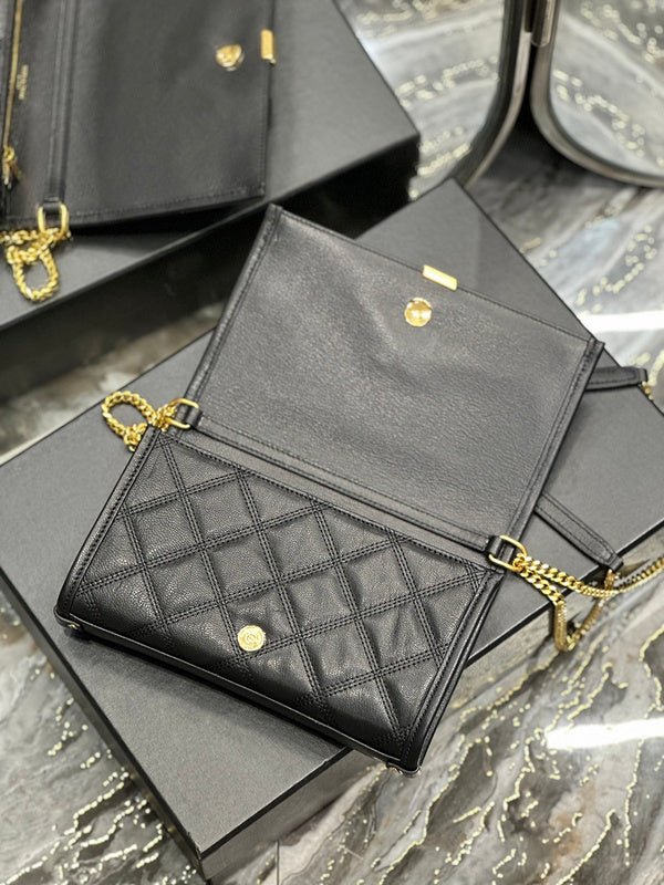 Amelia - YSL Bag - 2463