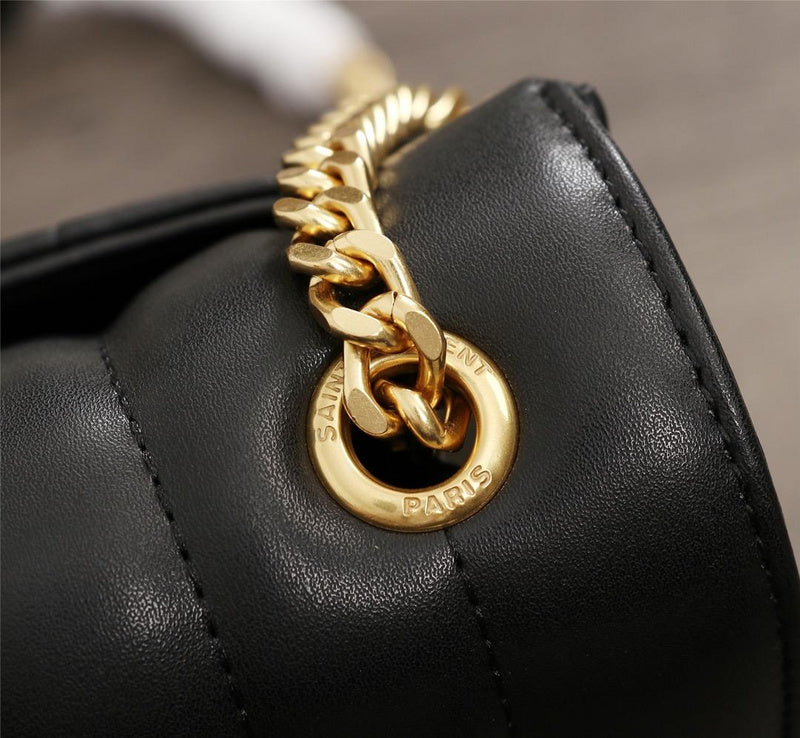 Amelia - YSL Bag - 2910
