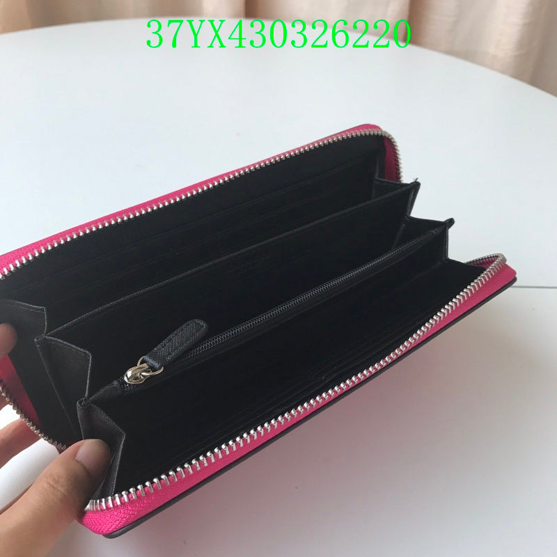 Amelia - CAH Wallet - 094