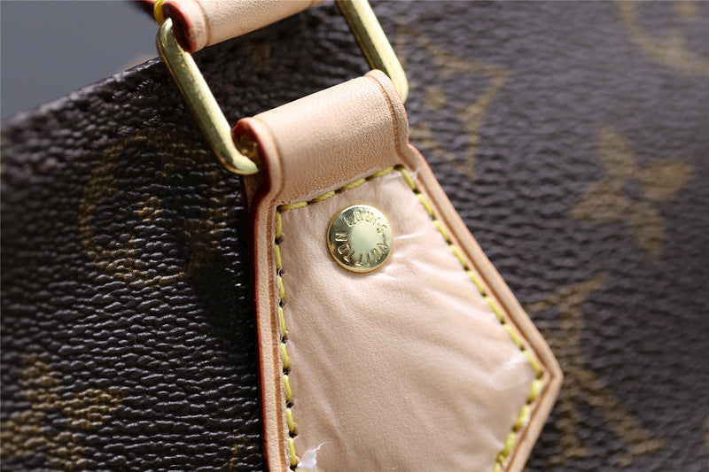 Fan Fashion Lu-Vi bags - 8172