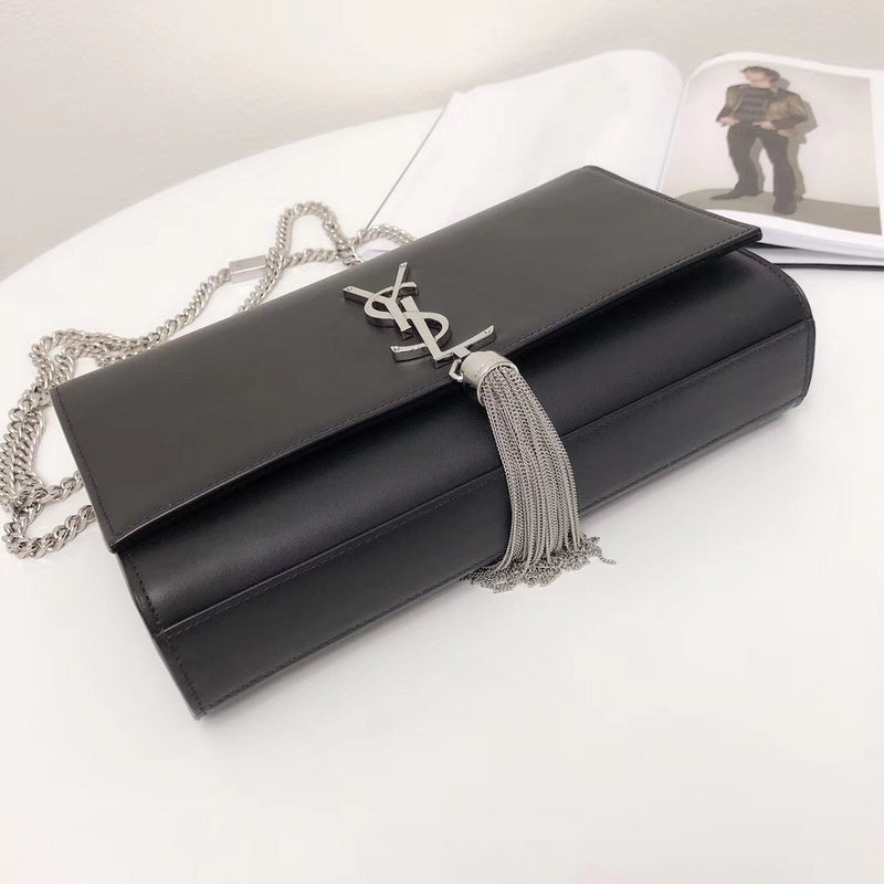 Amelia - YSL Bag - 3855