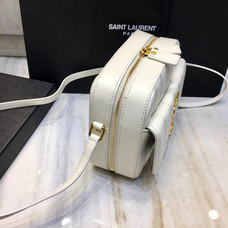 Amelia - YSL Bag - 2673