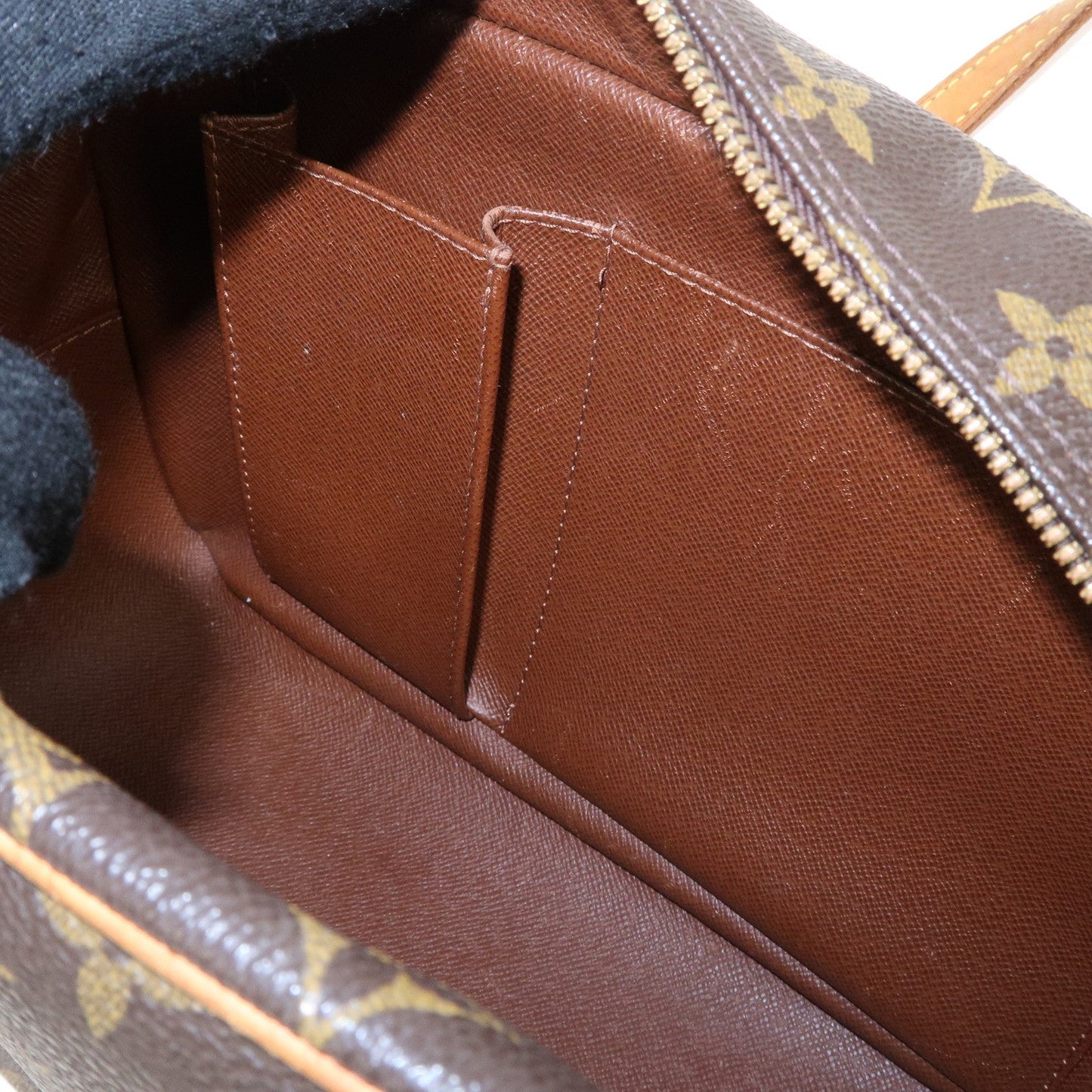 Louis Vuitton Monogram Cite MM Shoulder Bag Hand Bag M51182