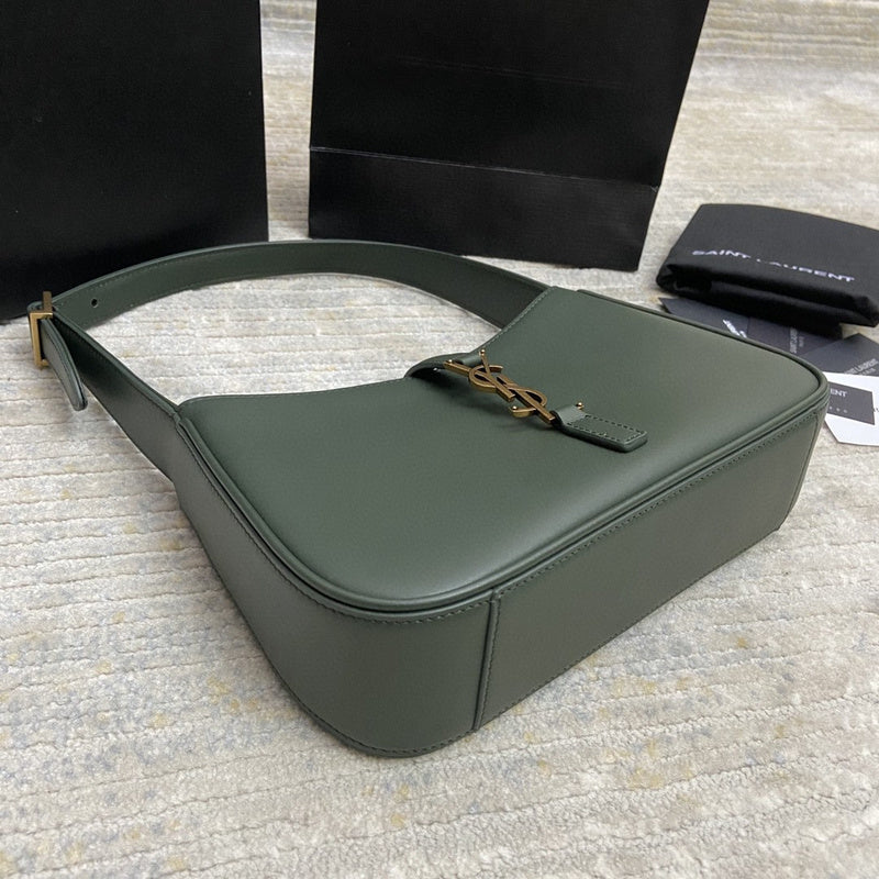 Amelia - YSL Bag - 3803