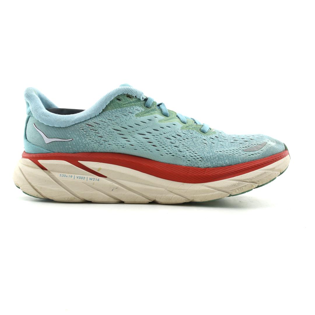 HOKA ONE ONE CLIFTON 8