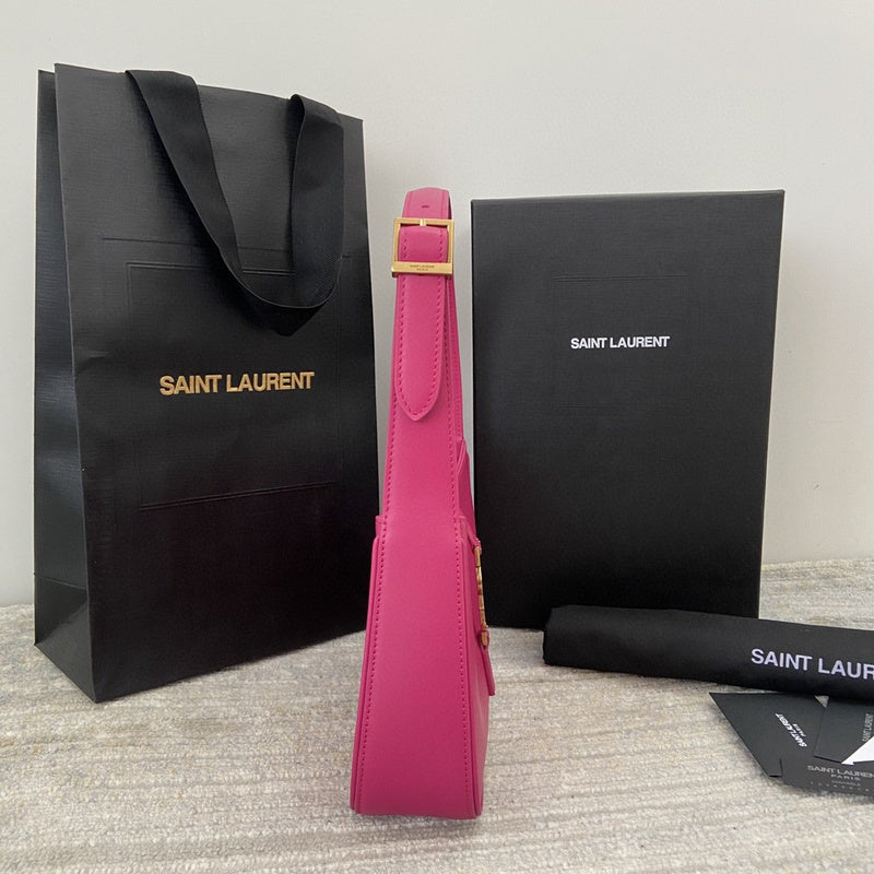 Amelia - YSL Bag - 3803