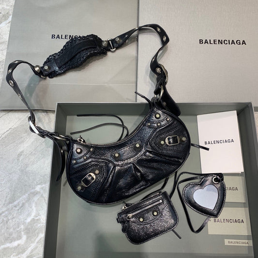 BLN-Ciaga Le Cagole XS Shoulder Bag In Black, For Women,  Bags 10.2in/26Amelia671309210BK1000