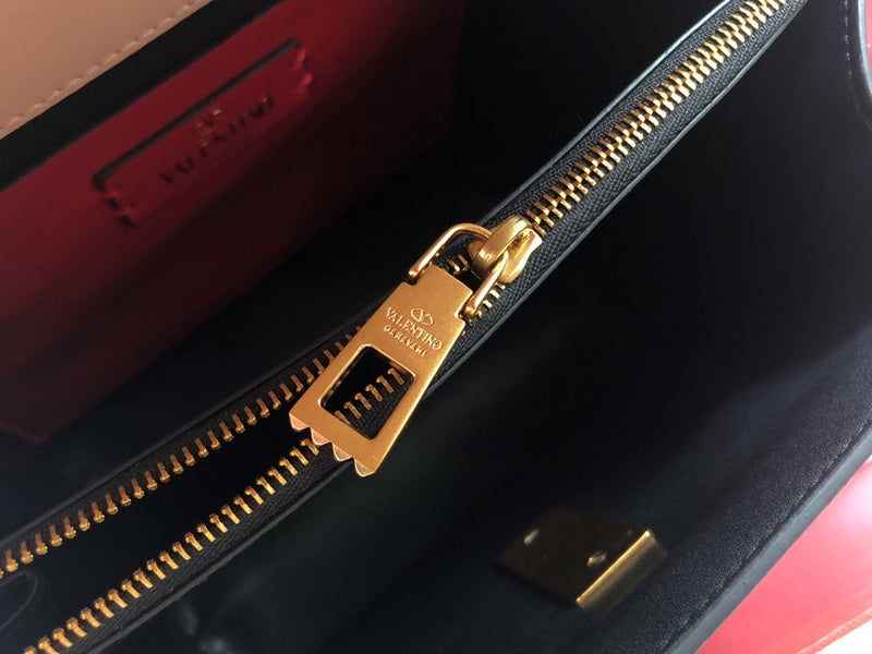 Amelia's Bag Gallery - VEL Bags - 1296