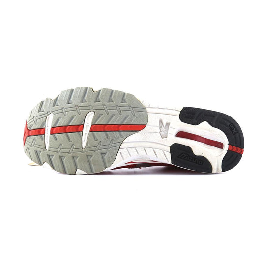 MIZUNO  WAVE REVOLVER