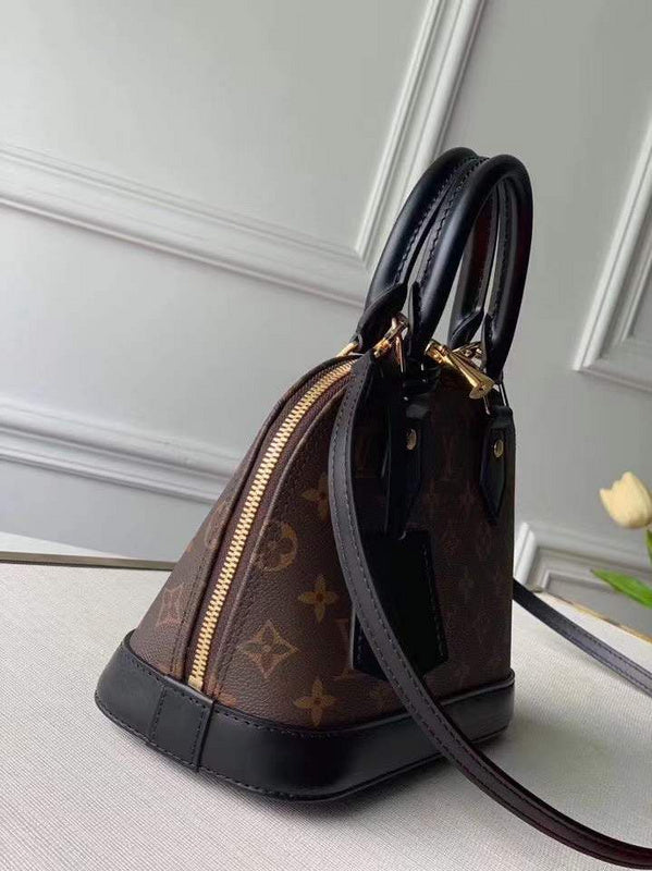 Fan Fashion Lu-Vi bags - 17623