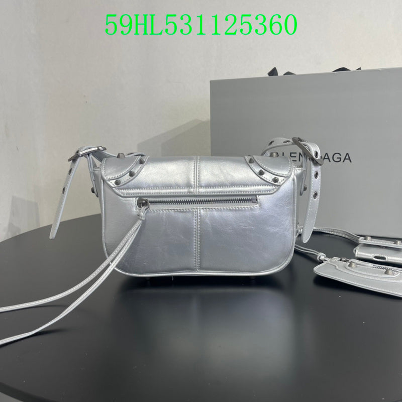 Amelia - BGA Bags - 1965