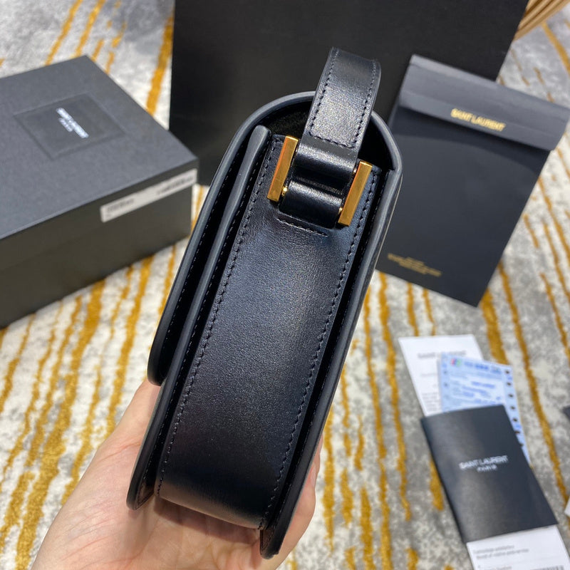 Amelia - YSL Bag - 3829
