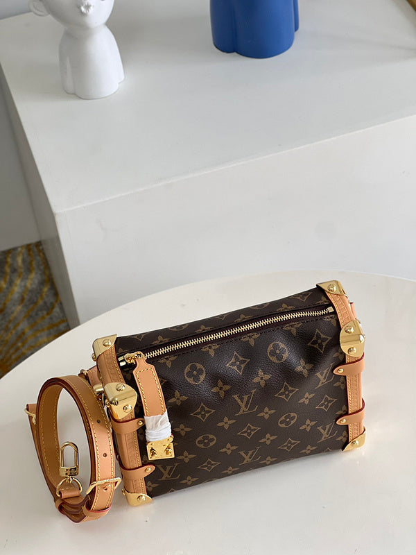 Fan Fashion Lu-Vi Bags - 16624