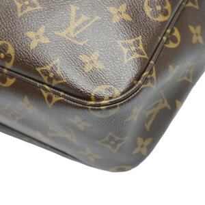 Louis Vuitton Monogram Sac Bosphore Shoulder Bag
