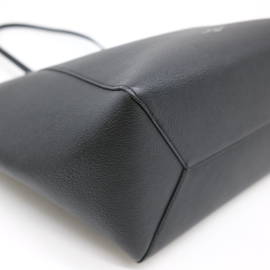 Louis Vuitton LockMe Tote Bag Noir Black