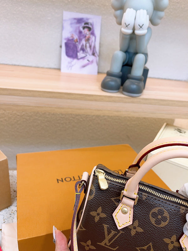 Amelia - LV Bags - 14615