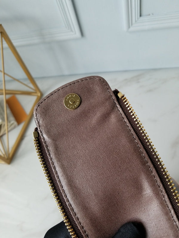 Fan Fashion Lu-Vi bags - 17475