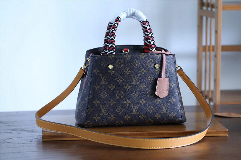 Fan Fashion Lu-Vi bags - 8379