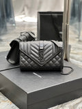 Amelia - YSL Bag - 1902