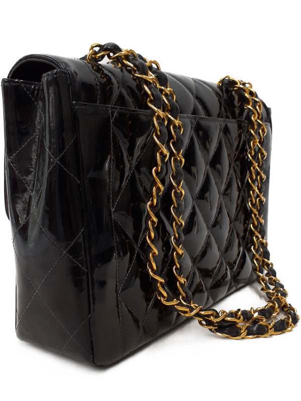 Chanel Matelasse Chain Shoulder Bag Patent Leather