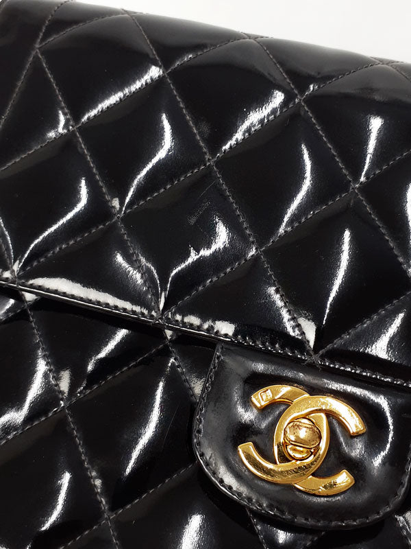 Chanel Matelasse Chain Shoulder Bag Patent Leather
