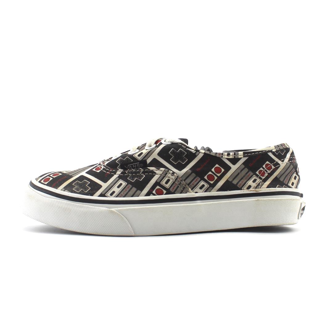 VANS OFF THE WALL