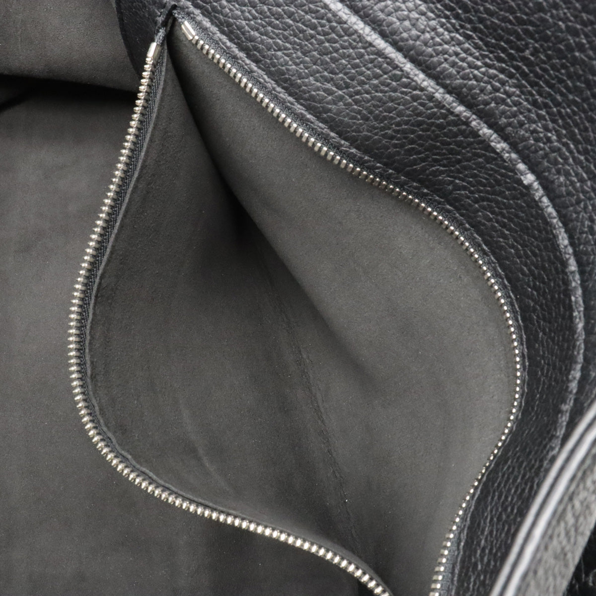 Louis Vuitton Cover Voyage Tote Bag Leather Noir Black