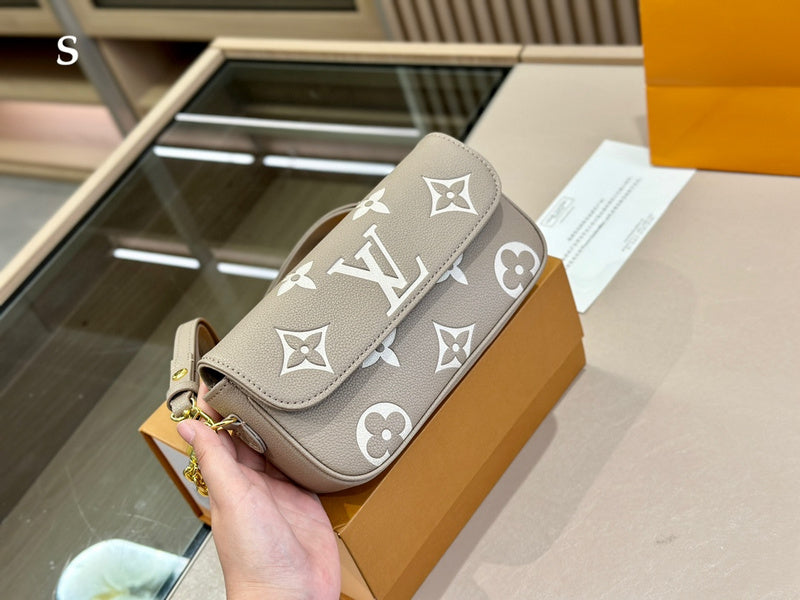 Amelia - LV Bags - 14812