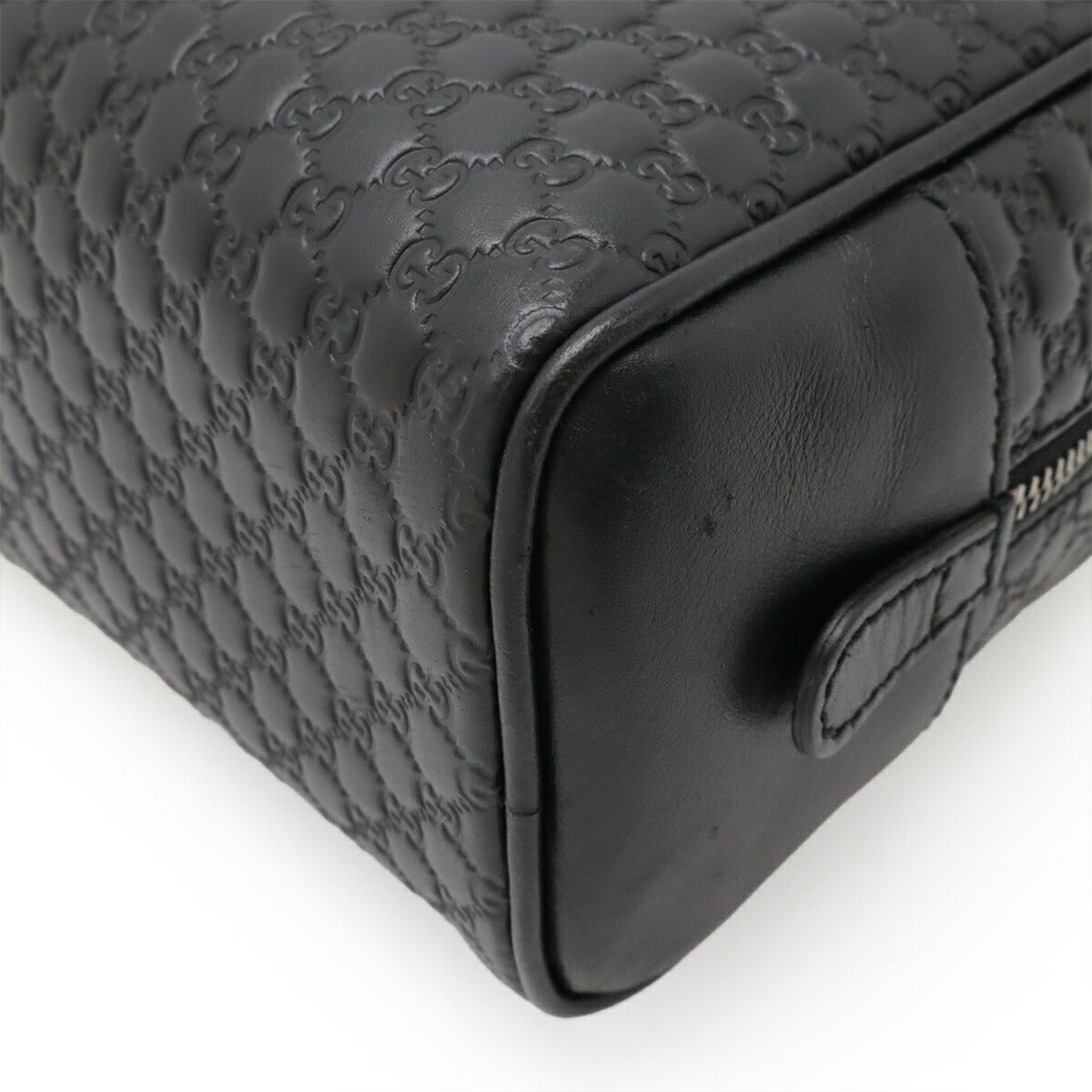 Gucci Microguccissima Leather Clutch Bag