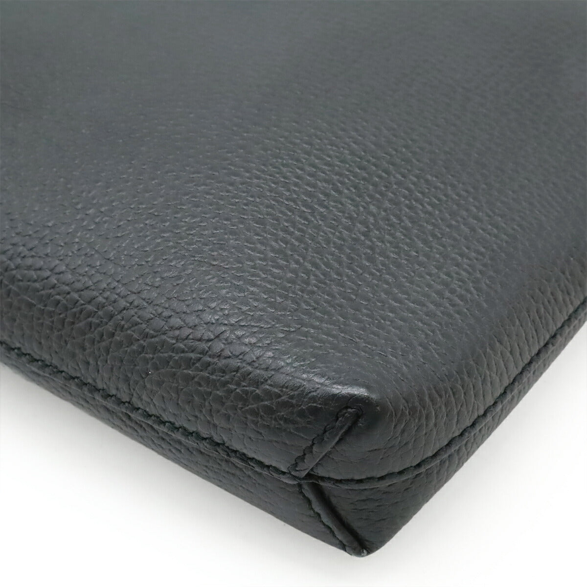 Gucci Cosmopolis Leather Clutch Bag