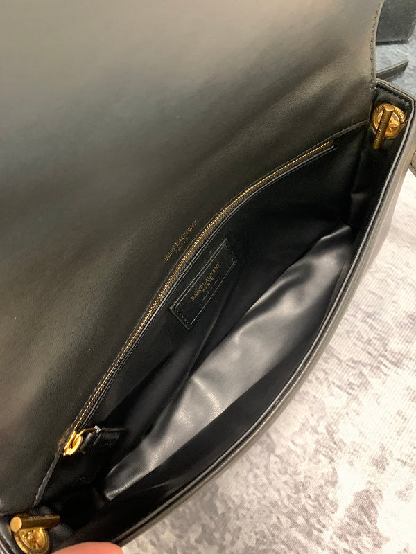 Amelia - YSL Bag - 2438