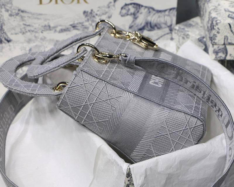 Amelia - DYOR   BAGS FOR WOMEN - FASHION LUXURY BAGS 130