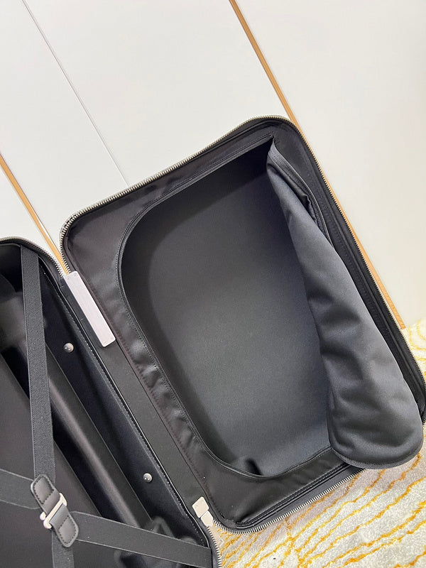 Fan Fashion Lu-Vi bags - 11371