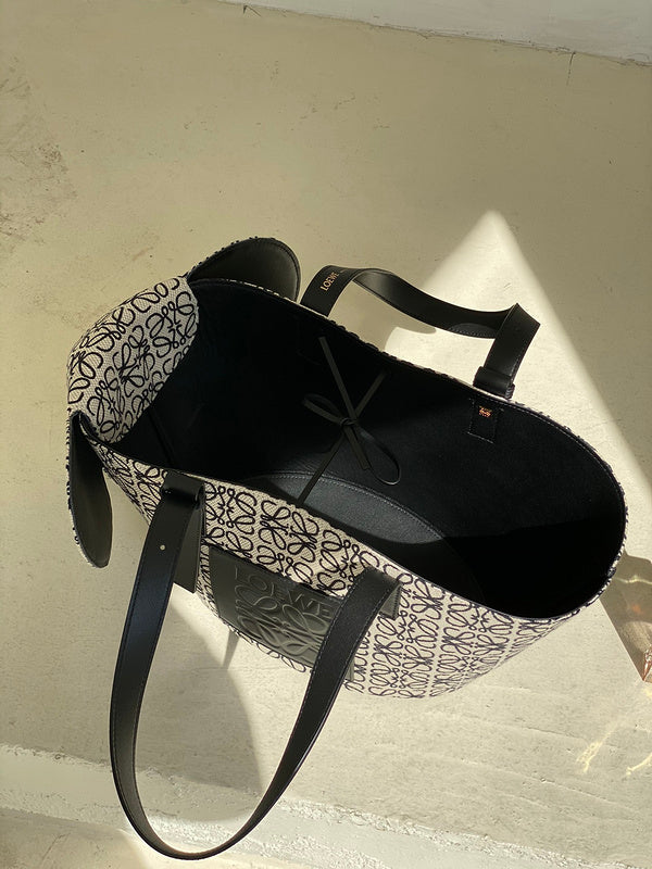 Amelia's Bag Gallery - LWO Bags - 943
