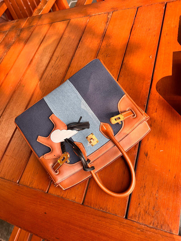 Amelia - HMS Bags - 1763