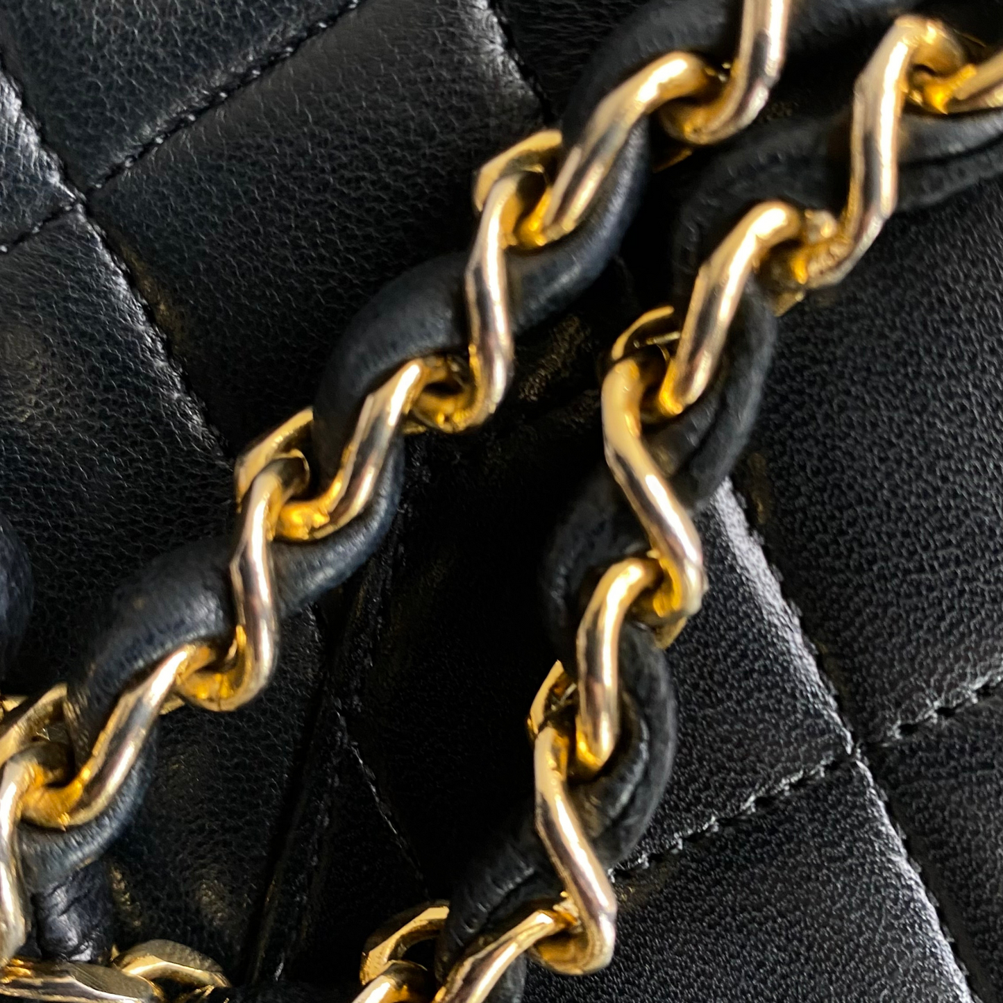 Chanel Black Leather Double flap shoulder bag