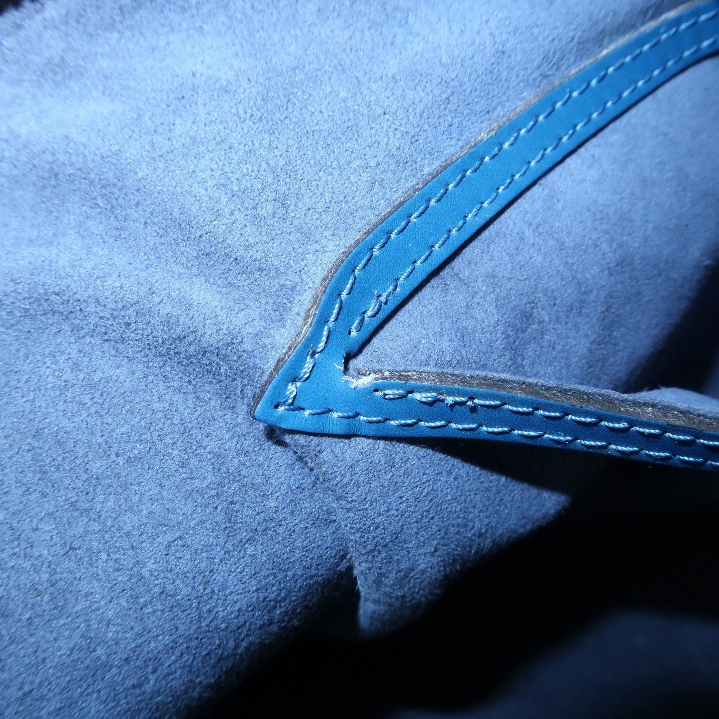 Louis Vuitton Epi Alma Hand Bag Toledo Blue M52145