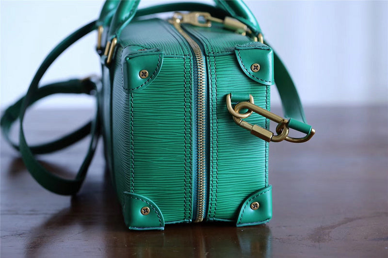 Fan Fashion Lu-Vi bags - 10431