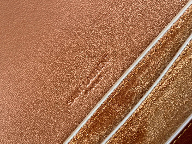 Amelia - YSL Bag - 3730