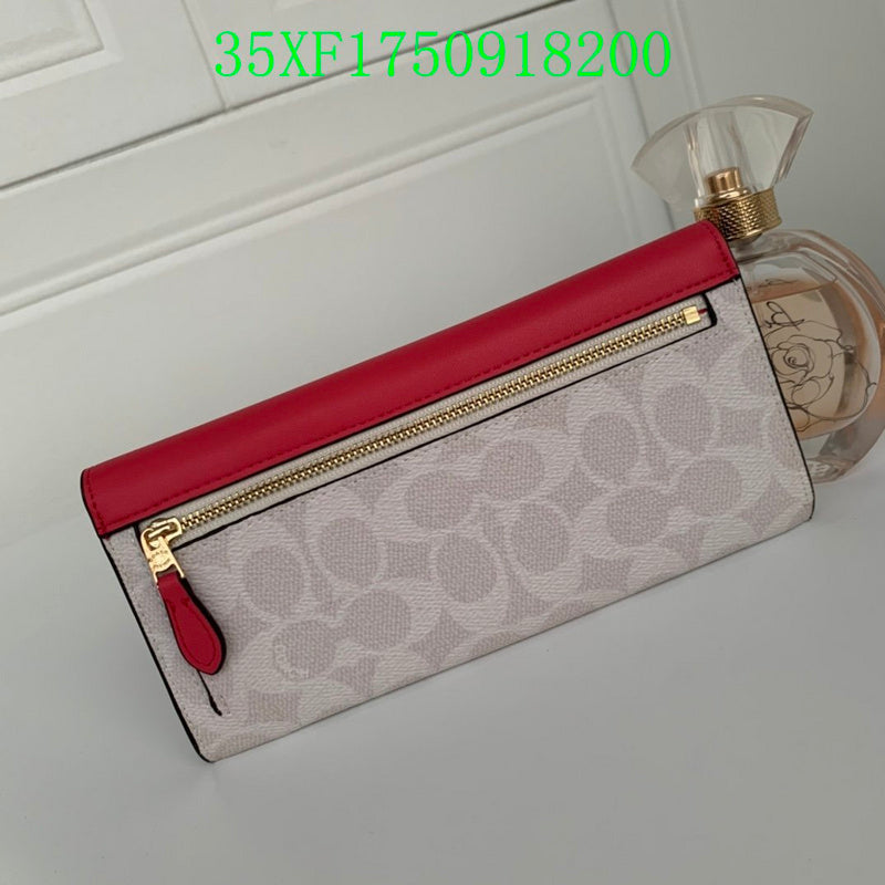 Amelia - CAH Wallet - 081