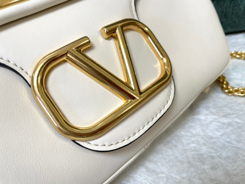 Amelia's Bag Gallery - VEL Bags - 567