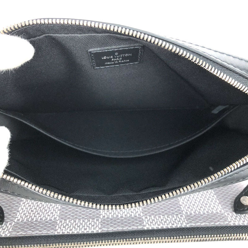 Louis Vuitton Trio Messenger Damier Graphite Shoulder Bag