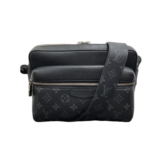 Louis Vuitton Outdoor Messenger Taigarama Men's Shoulder Bag