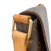 Louis Vuitton M tte Monogram Women's Shoulder Bag