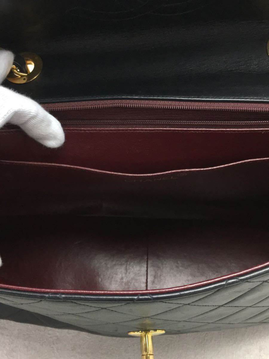 Chanel Leather Matelasse Plain Shoulder Bag